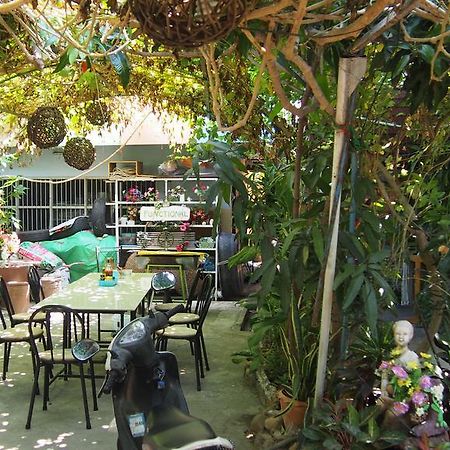Baanchaokoh Homestay Kanchanaburi Extérieur photo