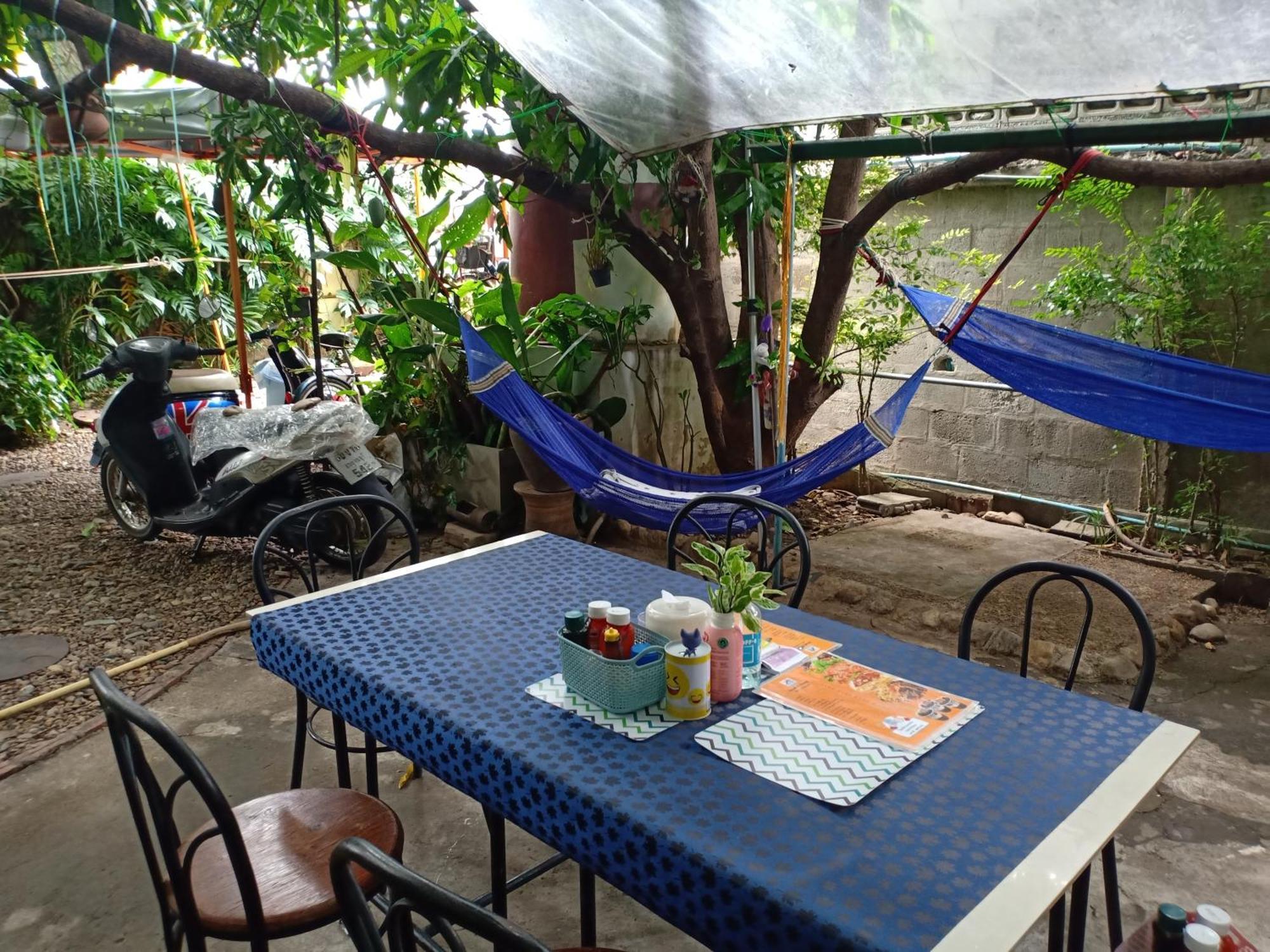 Baanchaokoh Homestay Kanchanaburi Extérieur photo